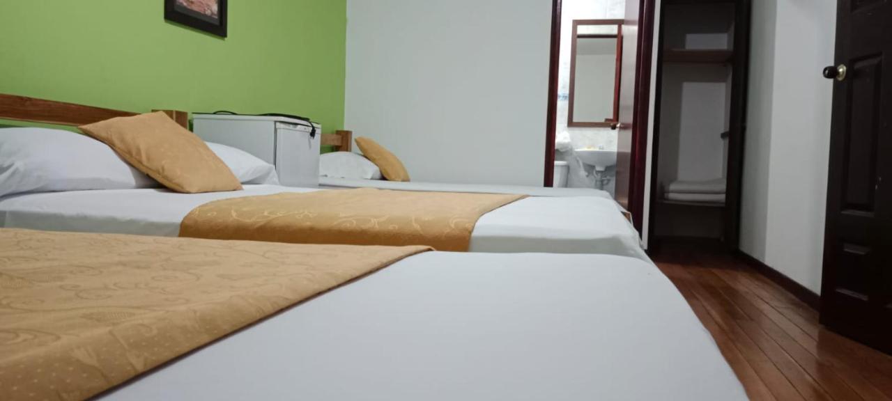 Hotel Canaveral Plaza มานิซาเลส ภายนอก รูปภาพ