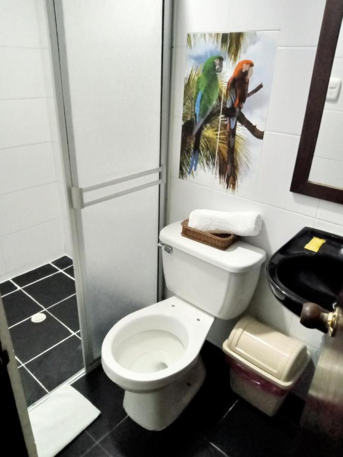 Hotel Canaveral Plaza มานิซาเลส ภายนอก รูปภาพ