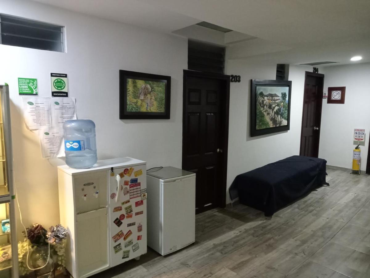 Hotel Canaveral Plaza มานิซาเลส ภายนอก รูปภาพ